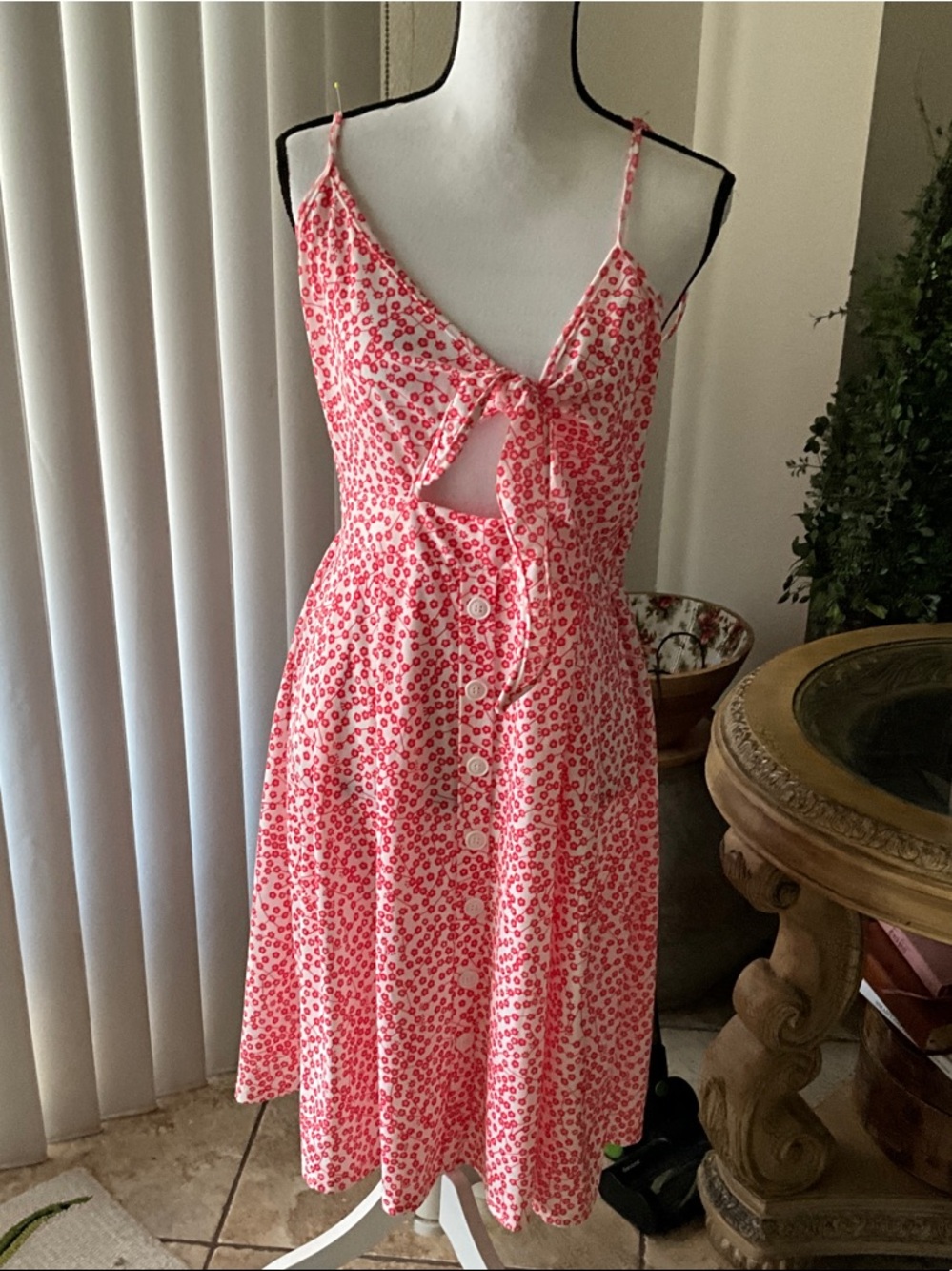 Women’s Strapless Pink Floral Tie-Front Sundress